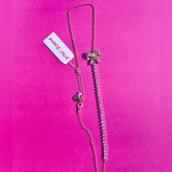 NWT Betsey Johnson Strawberry Long Pendant Necklace Pink & Gold - Picture 4 of 5